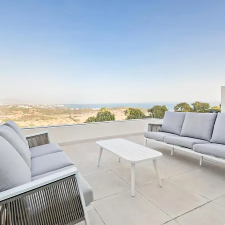 Luxury Seaview 3 Bedroom - Along Golf Course Of Finca Cortesin Apartment